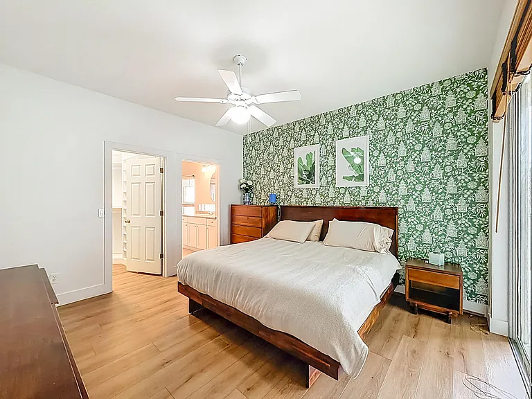 1143 Canoe Point — Photo 32