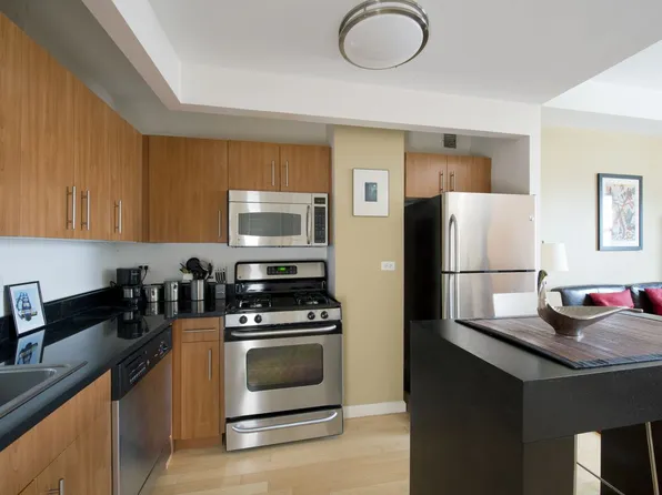 20 West Street image 2 of 19