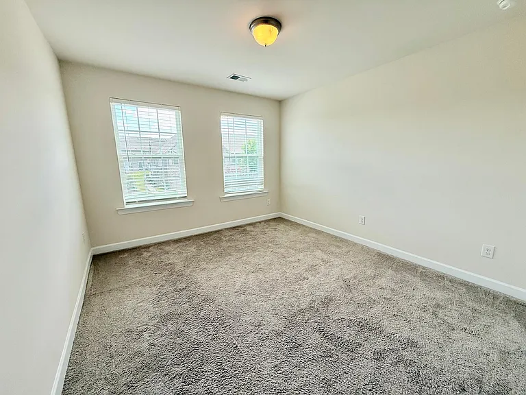 5633 Garrow Glen Rd — Photo 13