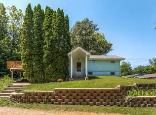 4555 Dorchester Rd, Mound, MN 55364