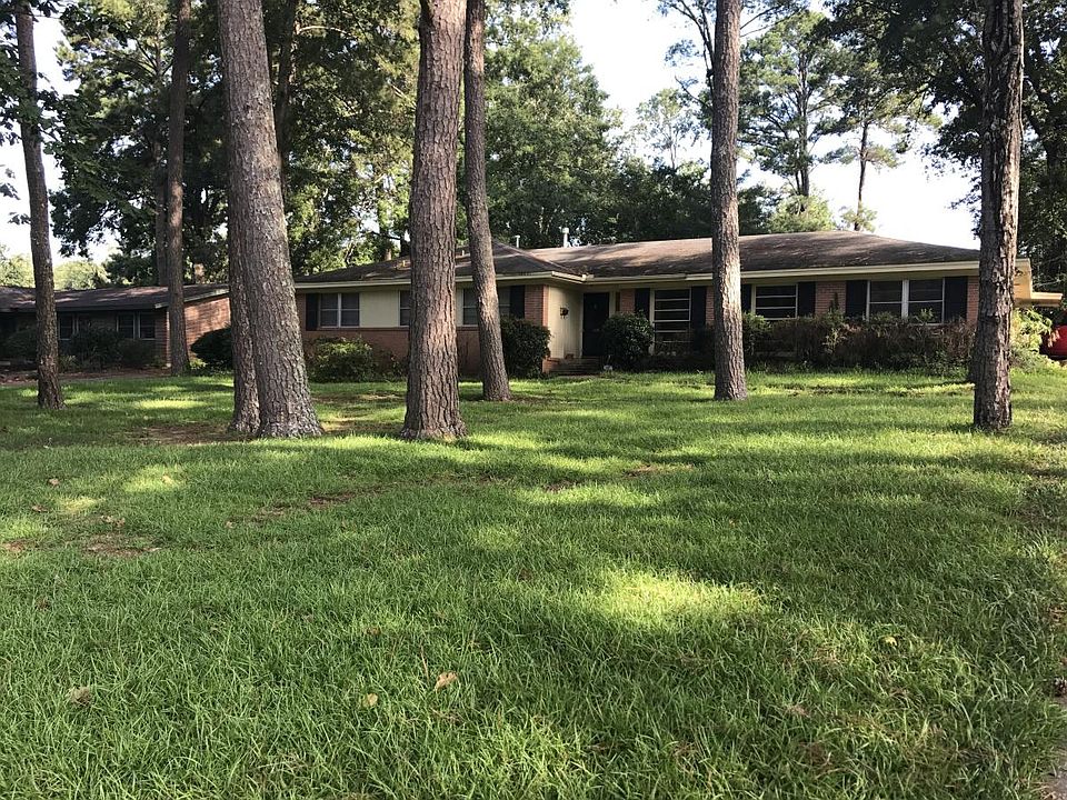 1st image of 1409 Wedgewood Dr