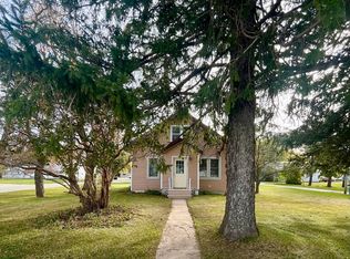 301 Main St, Ostrander, MN 55961