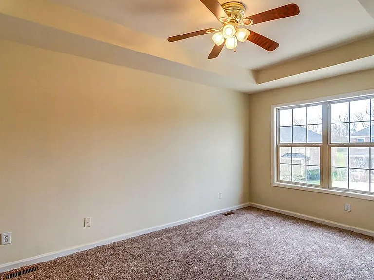 578 Hampton Way #A — Photo 14