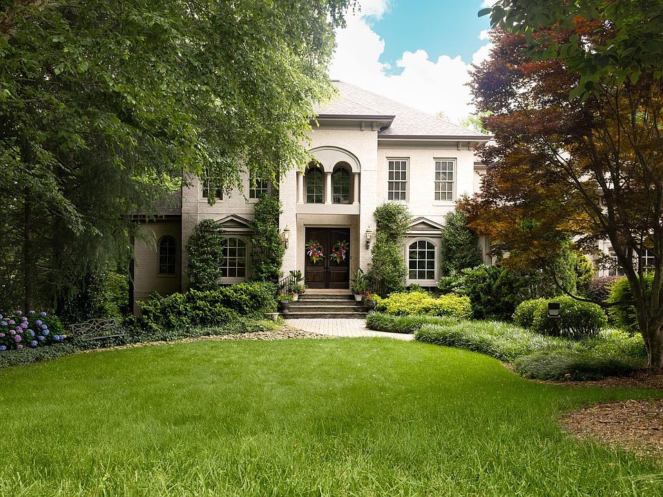 1st image of 111 Siena Dr