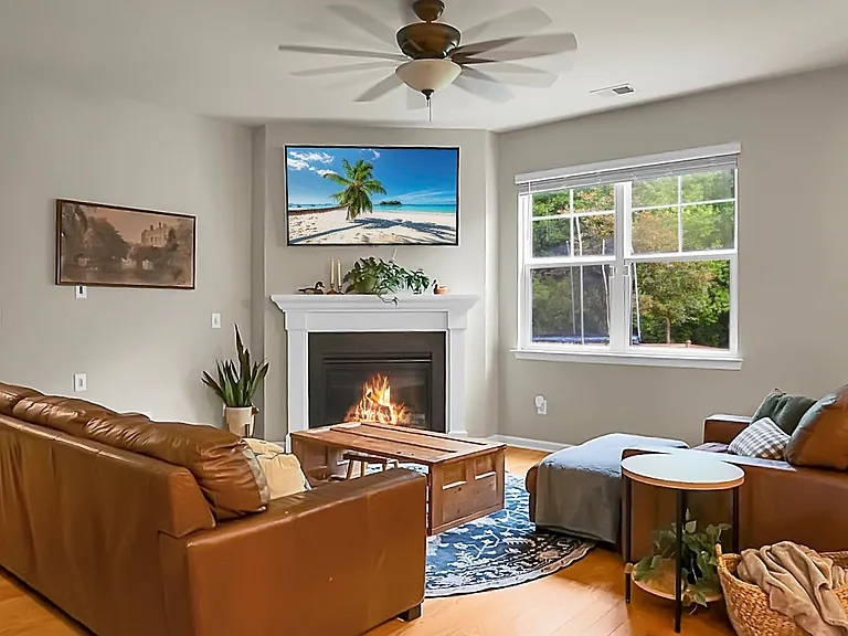 642 Woolum Dr — Photo 25