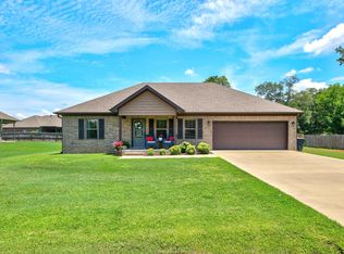 39 Bowling Ln, Vilonia, AR 72032