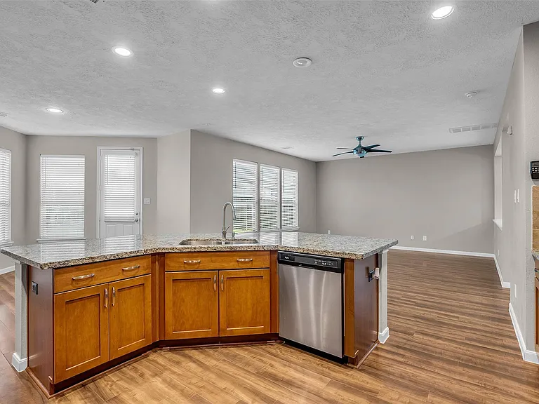 6719 Path Way Ct — Photo 23