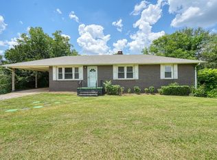 902 E Main St, Duncan, SC 29334