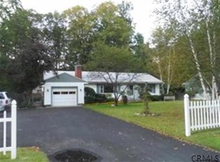151 Excelsior Ave, Saratoga Springs, NY 12866
