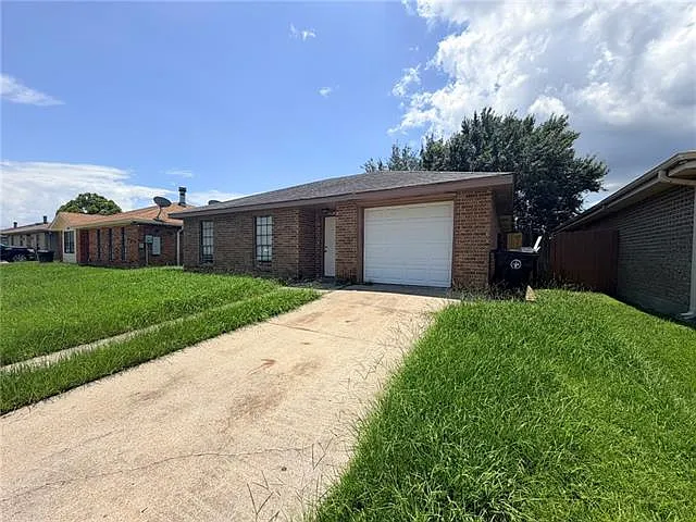 7008 Whitmore Pl — Photo 2