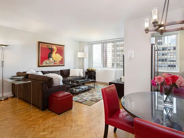 212 E 47th St APT 22B, New York, NY 10017