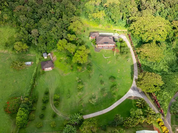 3170 E Iwipoo Rd #2, Kalaheo, HI 96741