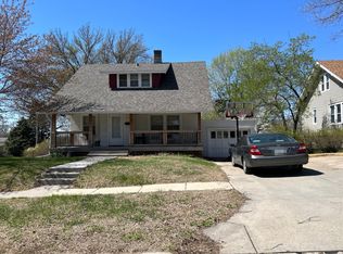 2002 N 60th Ave, Omaha, NE 68104