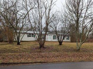 681 Hamby Rd, Blue Ridge, GA 30513