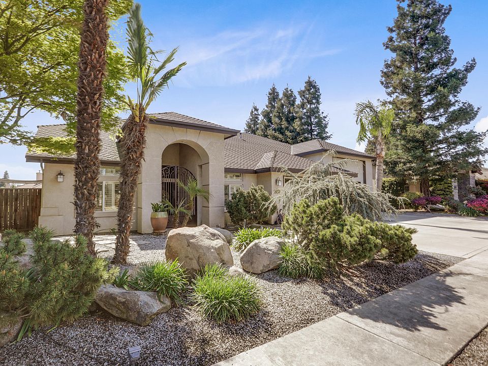 1st image of 1447 E Iris Ave