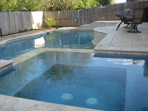 Pool & Spa