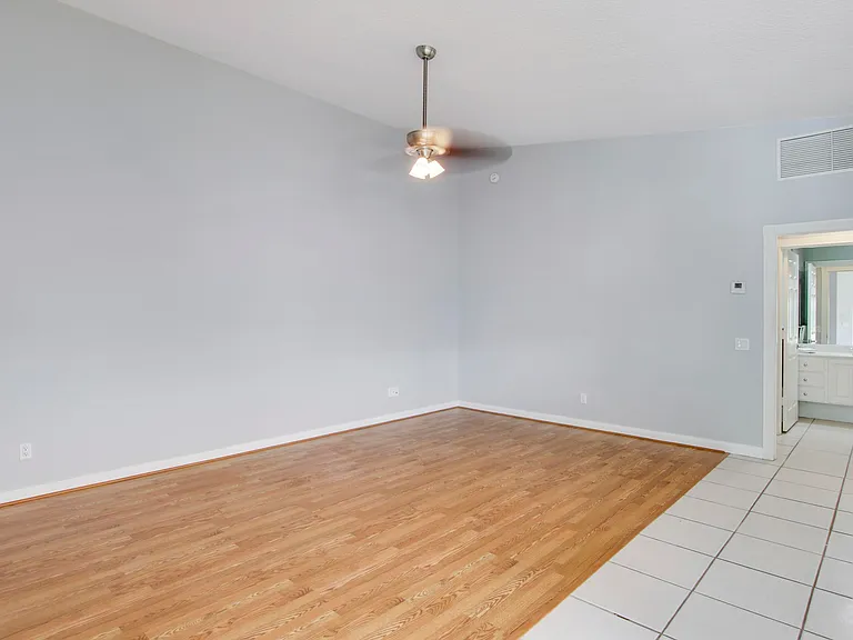 10870 SW Dardanelle Dr — Photo 13