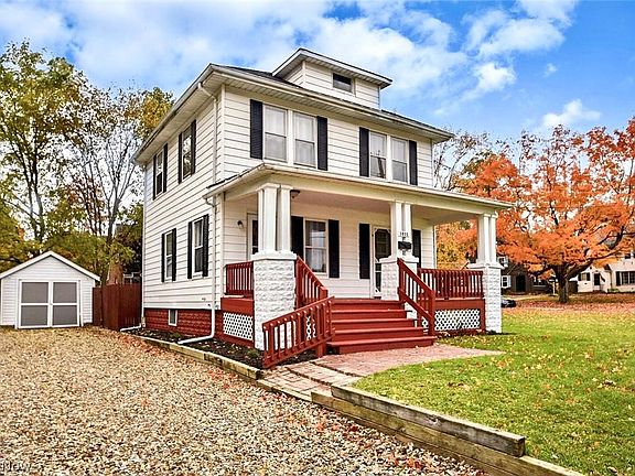 2nd image of 1031 W Spruce Ave