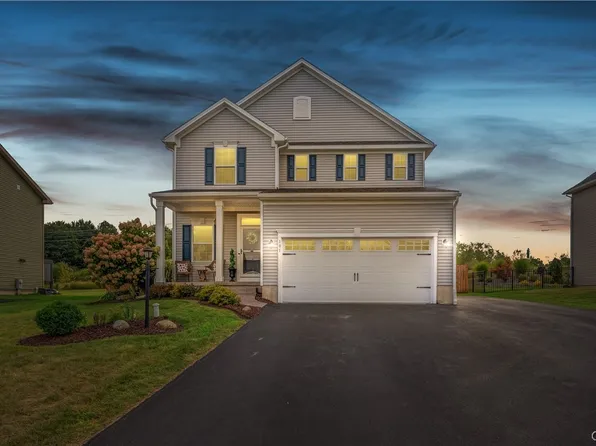 101 Afternoon Dr, Baldwinsville, NY 13027