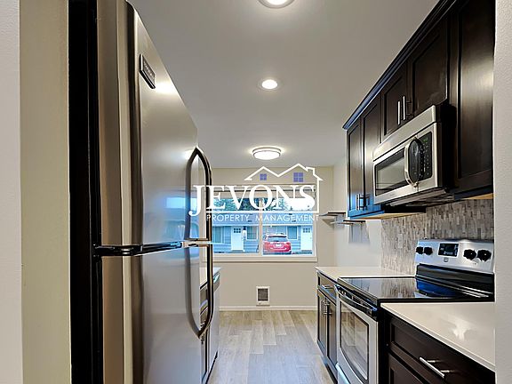 5th image of 8516 Washington Blvd SW APT 4