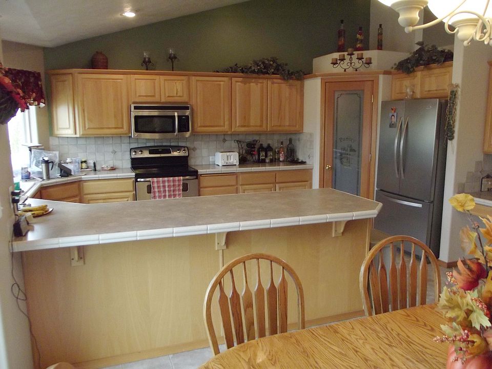 1st image of 3420 S Vercler Dr