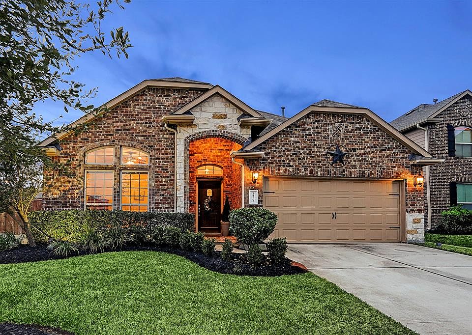 1st image of 24303 Marisa Ln