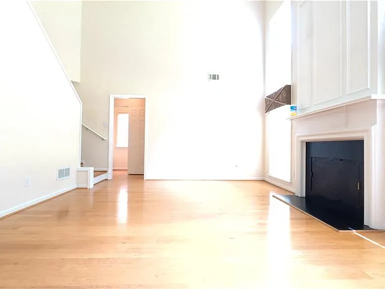 135 Friars Head Dr — Photo 5
