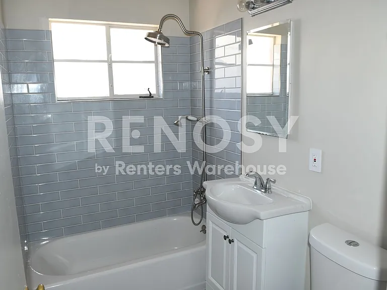 2145 E Osborn Rd — Photo 11