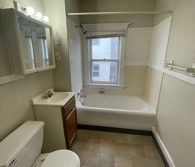 244 S 26th St #2 — Photo 15