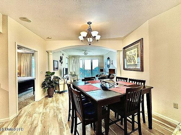 2nd image of 2228 Beach Dr APT 208