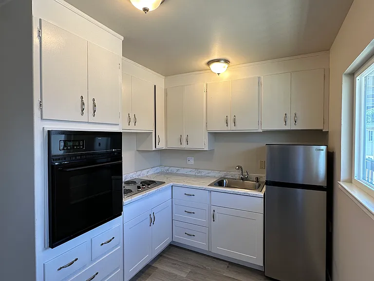 460 N Winchester Blvd #11 — Photo 16