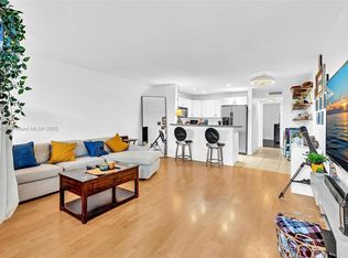 2715 NE 49th St APT 102, Fort Lauderdale, FL 33308