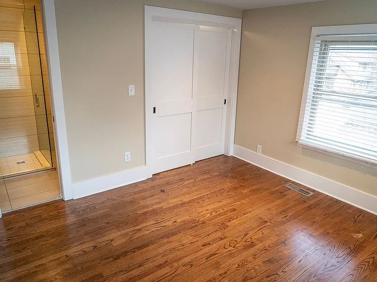 5125 Walnut St — Photo 5