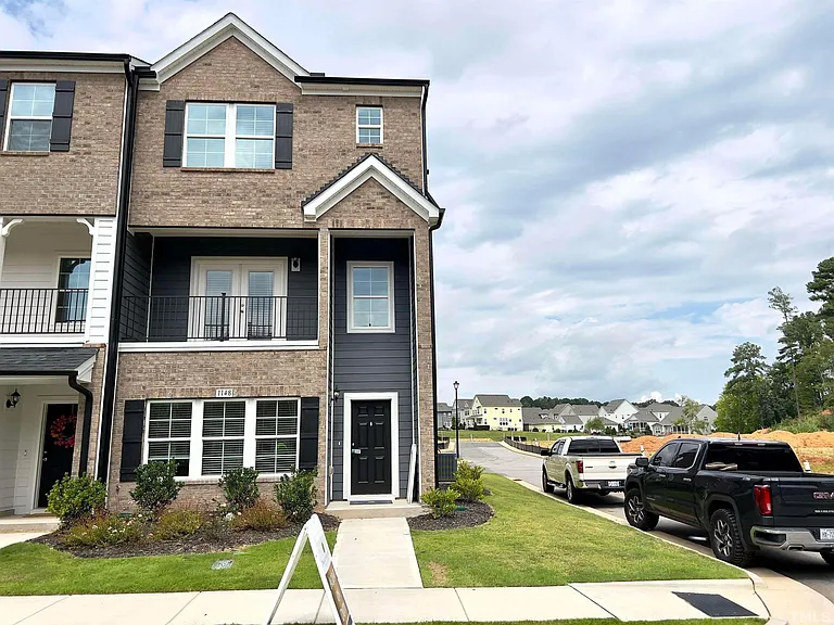 1148 Breadsell Ln — Photo 1