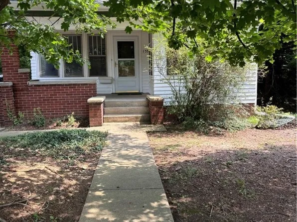 155 Lakeside Dr, New Concord, OH 43762