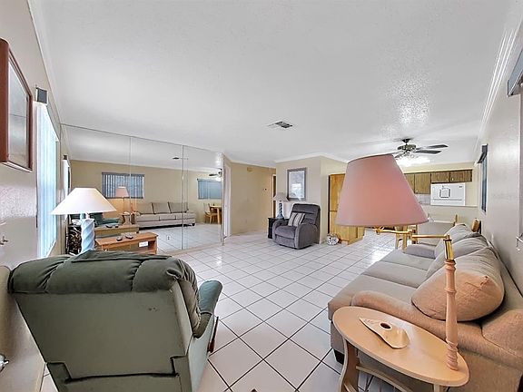5th image of 6642 Dartmoor Ln #6642