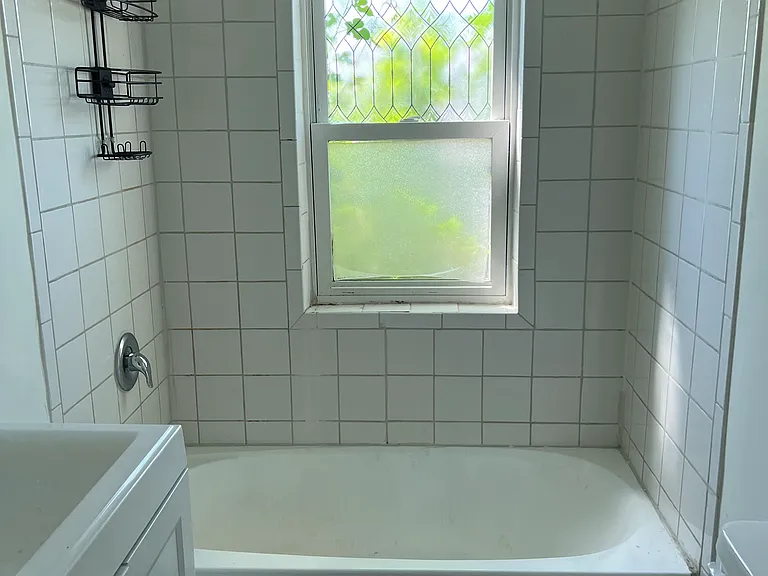 23 Stanton Ave #B — Photo 9