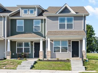 100 Davis Ridge Ln, Clarksville, TN 37040
