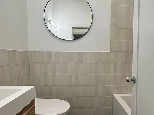 129 Malcolm X Boulevard image 10 of 24