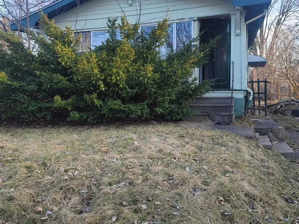 606 Stewart, Flint, MI 48505