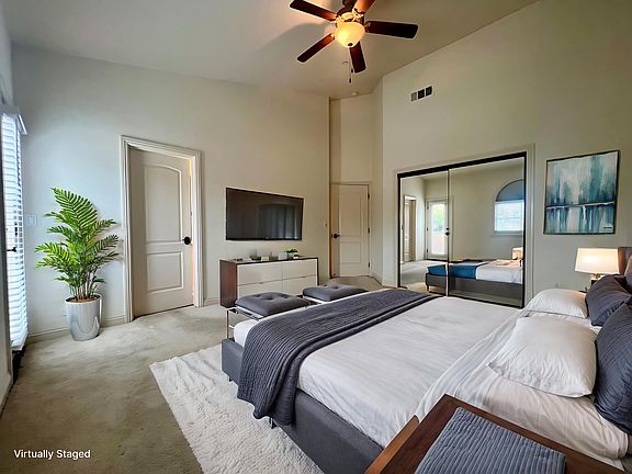 2nd image of 706 S Pacific Coast Hwy APT D