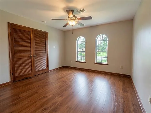 517 Rosa Ave — Photo 4