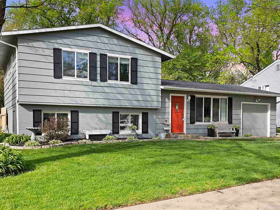 1st image of 3312 Pleasant Valley Blvd