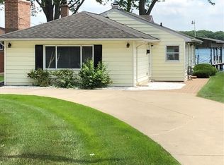 1859 S Parker St, Marine City, MI 48039