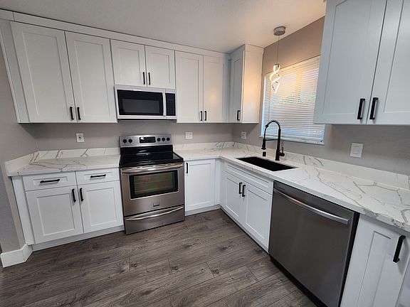 5th image of 5526 Cottonwood Ave