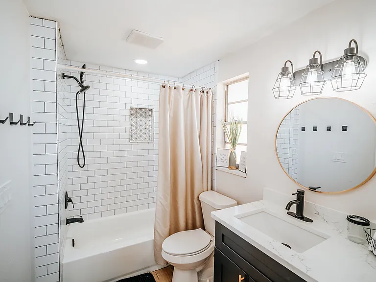 3120 Sandspur Dr — Photo 11