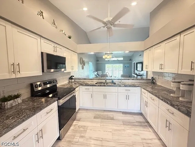 12540 Kelly Greens Blvd #331 — Photo 7