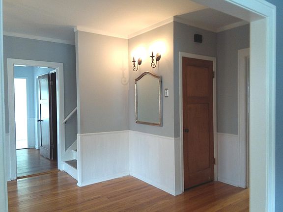 2nd image of 621 Western Ave