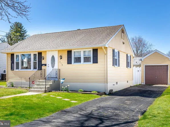 516 Greenwood Ave, Maple Shade, NJ 08052