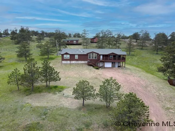 1040 Trails End Dr, Cheyenne, WY 82009